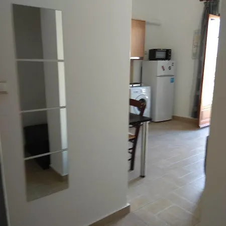 Fidias Apartment *
